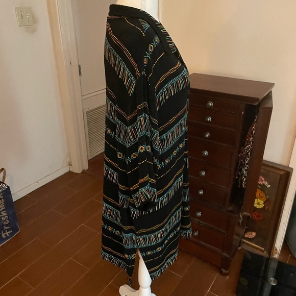 Vikki Vi California Button Down blouse size 3X short sleeves faux embroidery - Picture 4 of 15